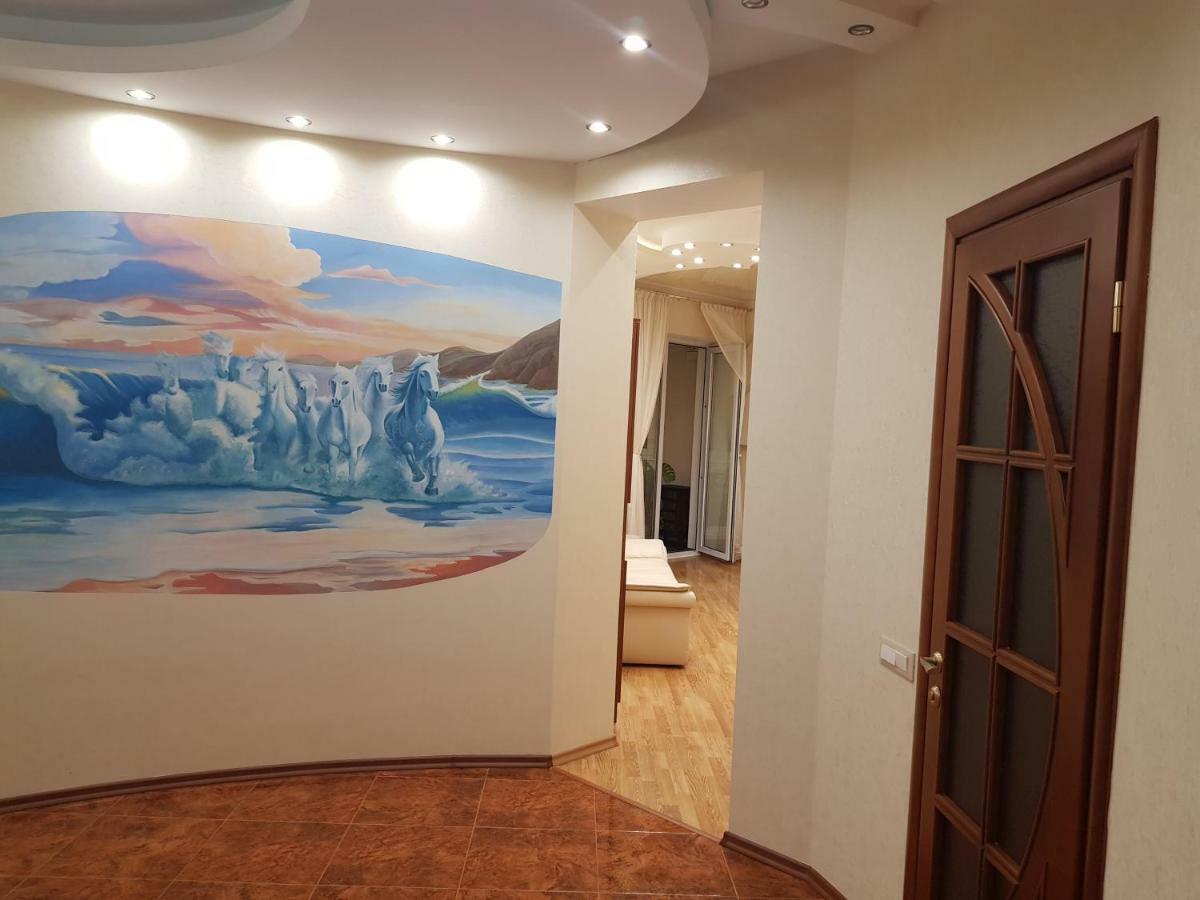 Апартаменты На Люстдорфской Odesa Exterior photo